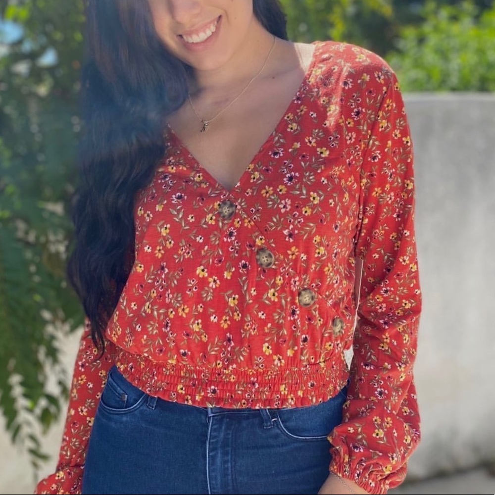 Cute top